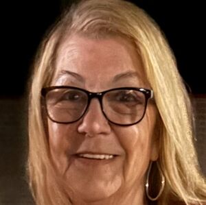 Meet your Posher, Frances